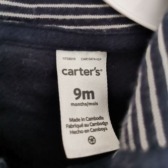 3/$15 Carter's hoodie size 9 m - Picture 2 of 3